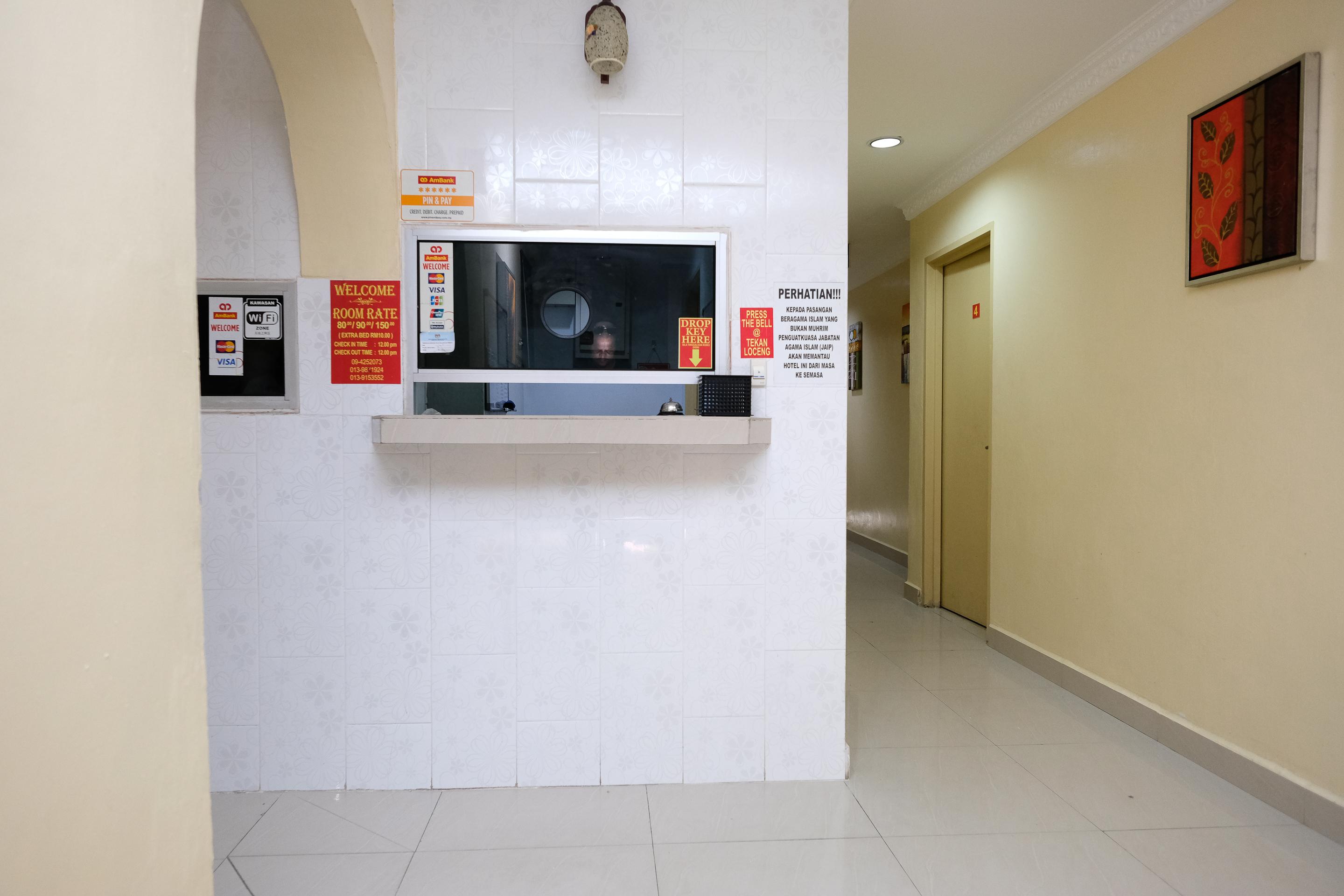 Super Oyo 720 Corridor Hotel 2 Pekan Buitenkant foto