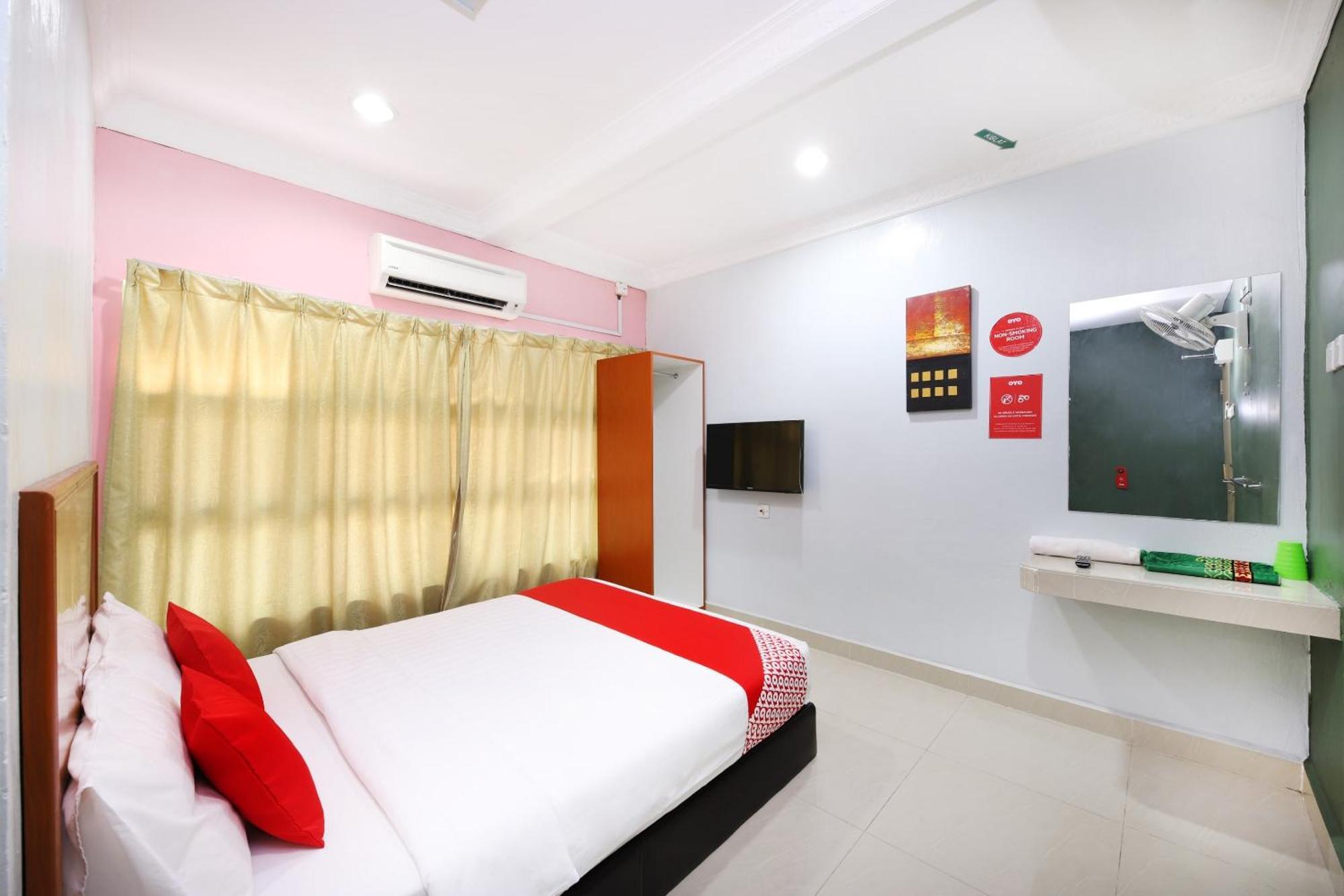 Super Oyo 720 Corridor Hotel 2 Pekan Buitenkant foto