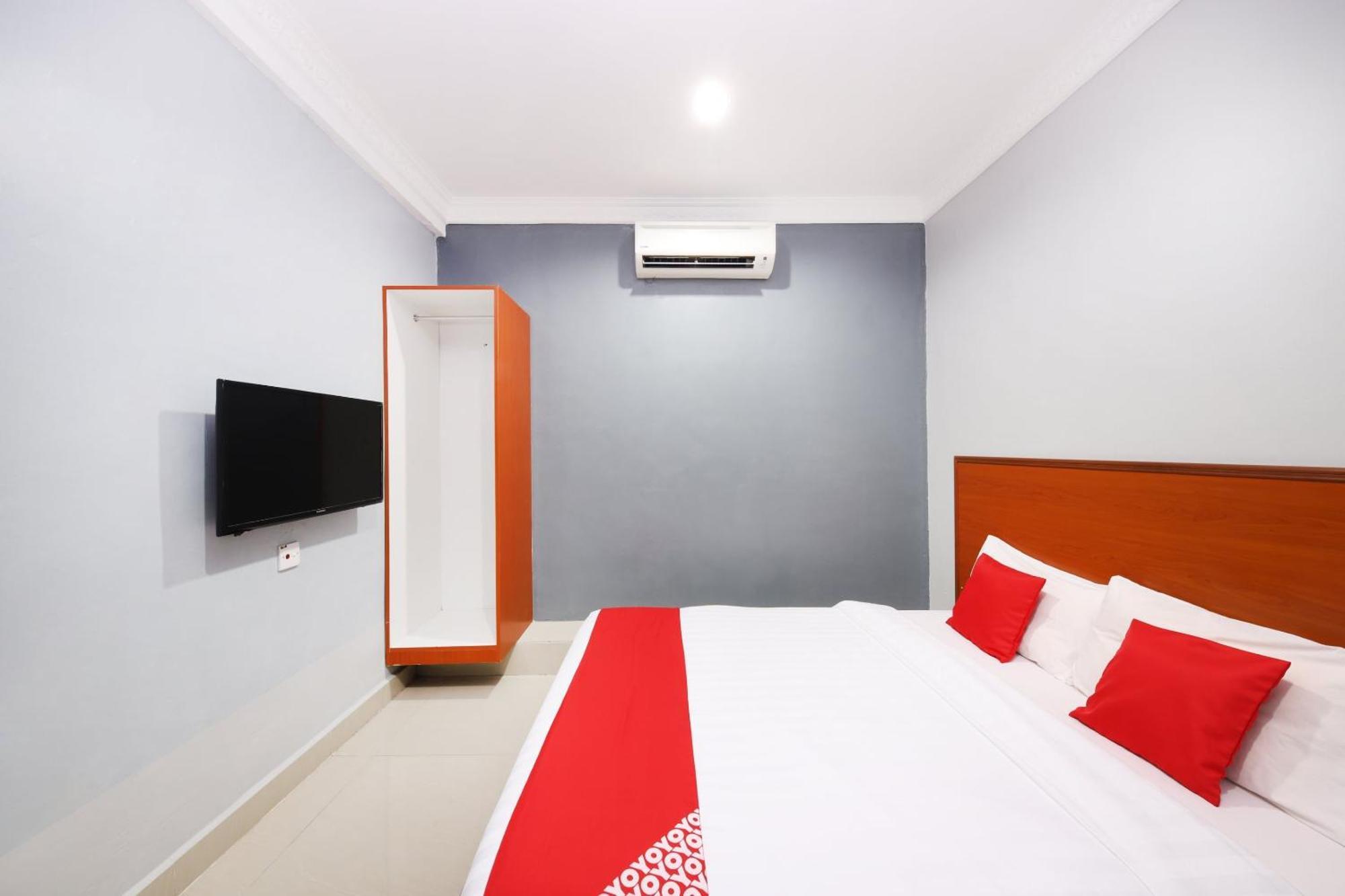 Super Oyo 720 Corridor Hotel 2 Pekan Buitenkant foto